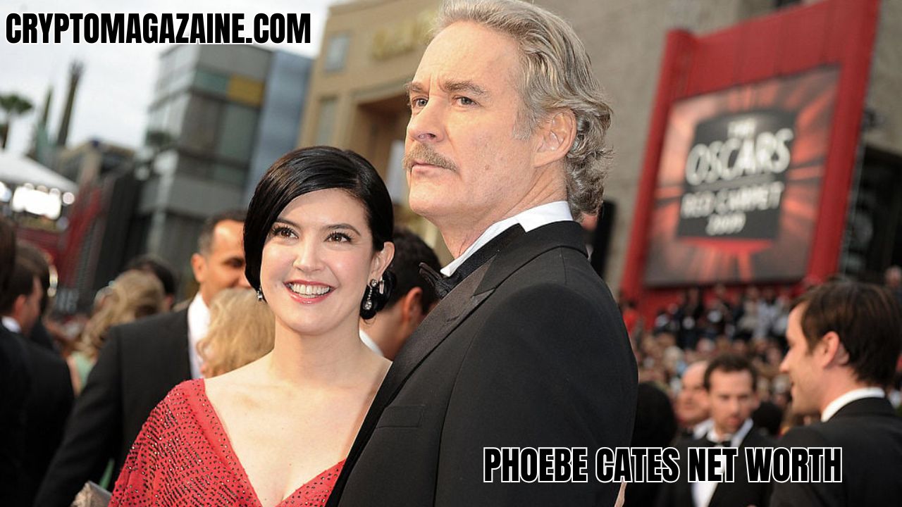 Phoebe Cates Net Worth